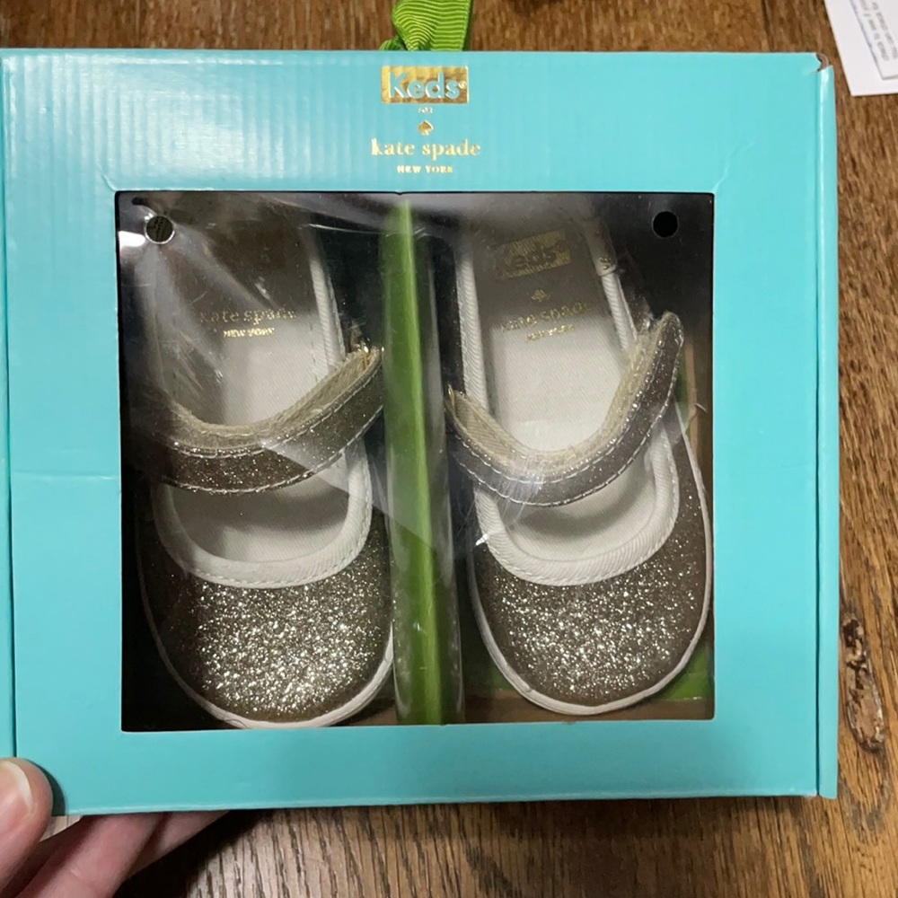 Kate Spade baby keds